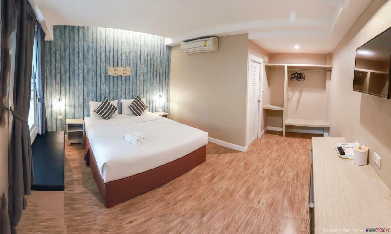 Color Ville Hotel Sha Certified Sakon Nakhon Exterior photo